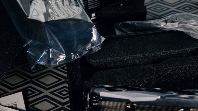 UNBOXING et Test de la AMD 6800 gaming x trio MSI : le meilleur rapport prix performance ? смотреть онлайн