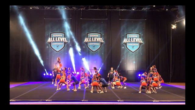 German All German All Level Championship | Maastricht University | Cheerleading Heroes (ft. Simone) смотреть онлайн