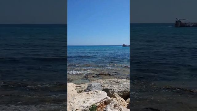 Большинство людей любят отдыхать возле воды. Почему? И как лучше восстановиться? смотреть онлайн