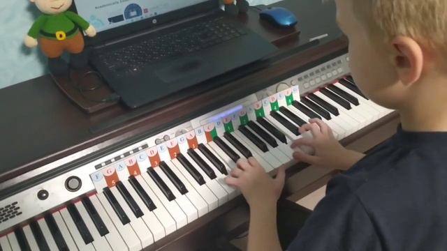 Учимся читать ноты с программой Софт Моцарт, Денис, 9 смотреть онлайн