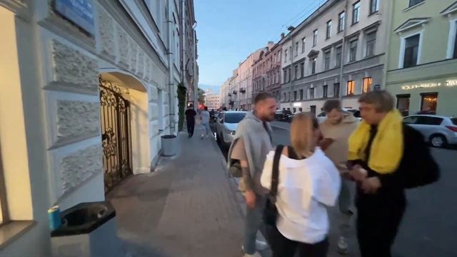 SATURDAY Night In St Petersburg, Russia Under Sanctions And New NATO Threats. LIVE