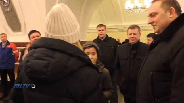 Открытие вестибюля станции метро «Фрунзенская» после ремонта. смотреть онлайн