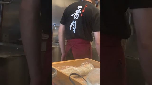 Tokyo. Ramen ?. Яичная лапша ?