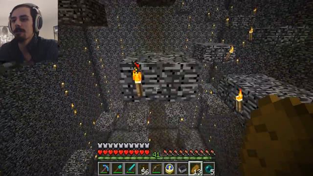 Minecraft Giant Bomb Server - Part 34 - The First Dungeon Quest смотреть онлайн