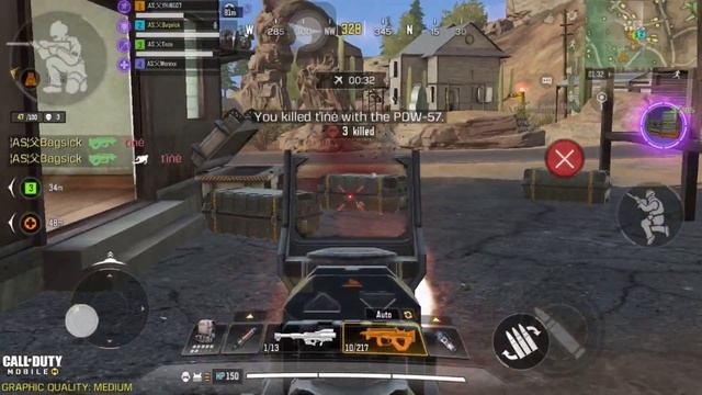 Jumping Jack? or Jumping Tank (GLITCH) || Battle Royale || Call of Duty: Mobile смотреть онлайн