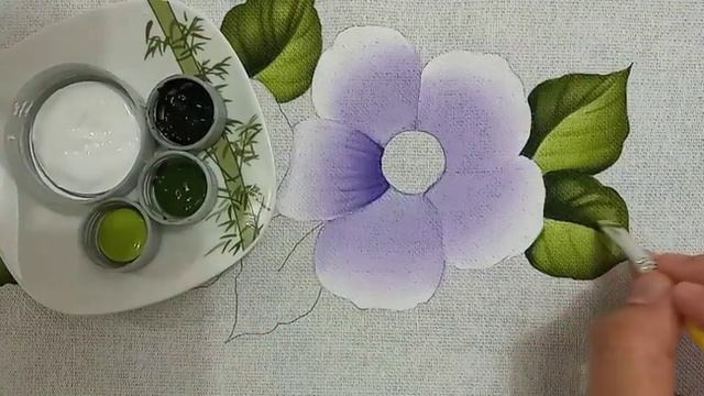 Flores Silvestres para iniciantes Pintura em Tecido Parte 1 - AULA 380 Bruno Silva смотреть онлайн
