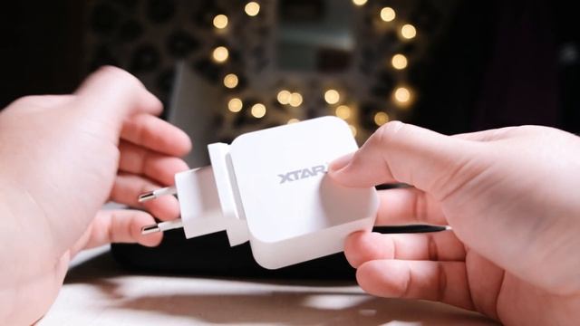 The Only Camera Charger You Need | XTAR SN4 Review смотреть онлайн