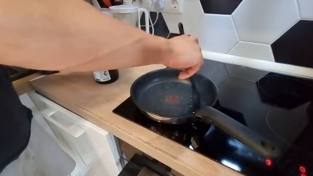 Показываем как вкусно приготовить Стейк Нью Йорк прожарки Medium rare. смотреть онлайн