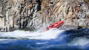 ВОДОМЕТНЫЙ ШТУРМ порога на горной реке лодками Фрегат (вверх) │ водометное сафари (полная версия)