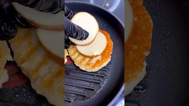 Да!!! Этот огромный Чикенбургер, я приготовил за 30 минут..? смотреть онлайн