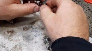 Ремонт форсунок  на двигателе TD :27