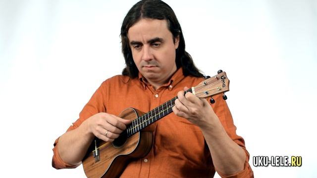 укулеле струны Aquila for Kids и тенор-укулеле UMA  Укулеле.ру