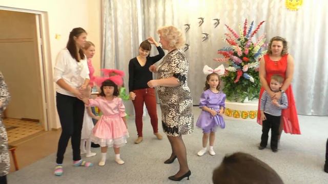 Утренник посвященный 8 марта д/с № 178 группа 8 смотреть онлайн