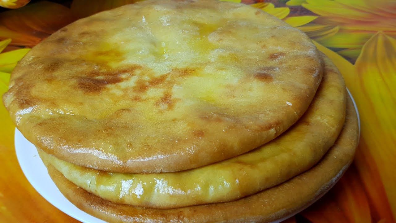 Лепёшки с картошкой и сыром на кефире, цыганка готовит. Хычины. Gypsy cuisine. смотреть онлайн