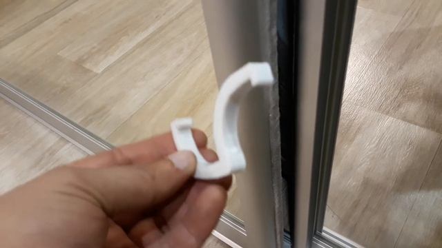 Блокиратор дверей шкафа-купе. Замок блокиратор для шкафа купе смотреть онлайн