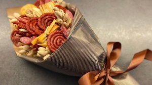 МЯСНОЙ БУКЕТ Своими Руками! Букет для Мужчины из Колбасы и Сыра!