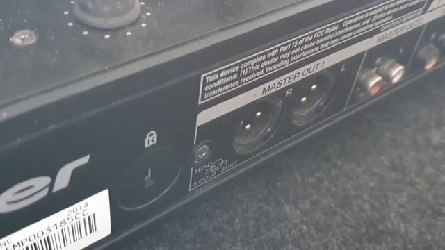 Como conectar dos bocinas Electro Voice ZLX 15P y un Subwoofer ELX200 18 SP Sonido Activo EV 2023 ✅ смотреть онлайн