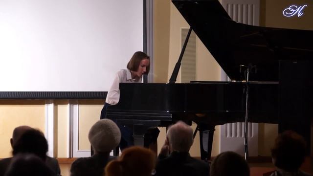 Екатерина Белова - К.Дебюсси - Лунный свет смотреть онлайн