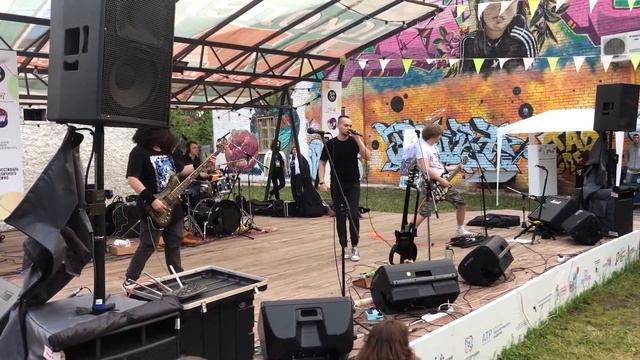 My Second Face — В моей голове [Live Квартал | 10.06.2023] смотреть онлайн