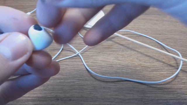 Чистка наушников Apple Earpods \ Самый эффективный способ! Всего 2-3 минуты! смотреть онлайн