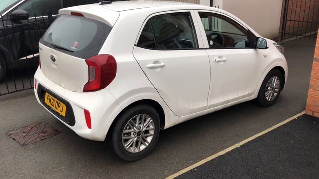 Update From Me & Lee Includes Kia Picanto! смотреть онлайн