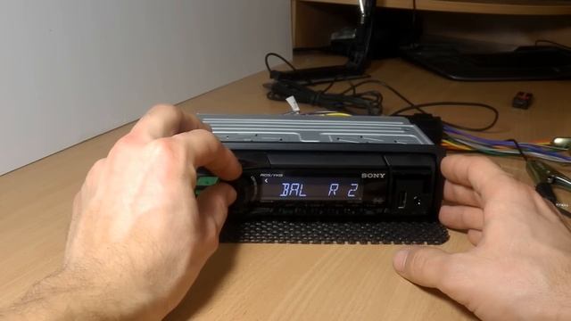 Обзор Sony Dsx-A40UE. Лига новичков.