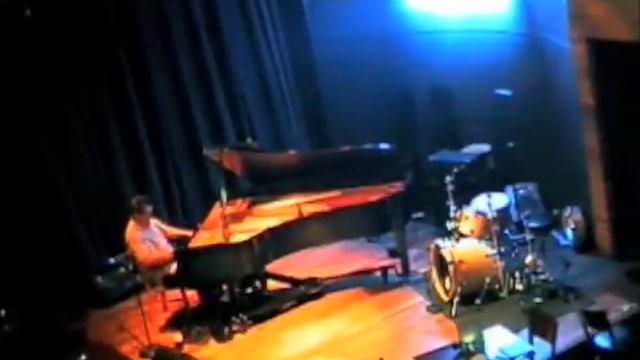 Bill Carrothers solo piano - "Imperial March" смотреть онлайн