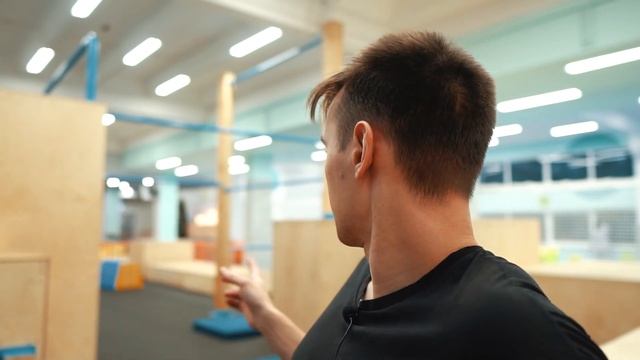 Базовые элементы паркура, которые должен уметь каждый/Basics parkour moves for beginners смотреть онлайн