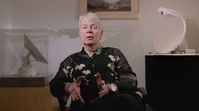 01E09 смотреть онлайн