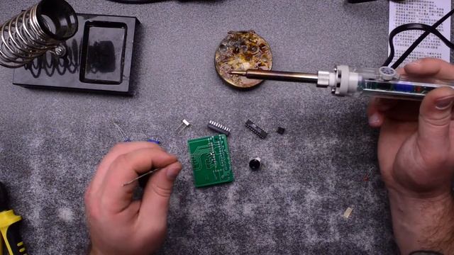 GJ No.907 soldering iron unboxing & test. DIY digital clock assembly смотреть онлайн