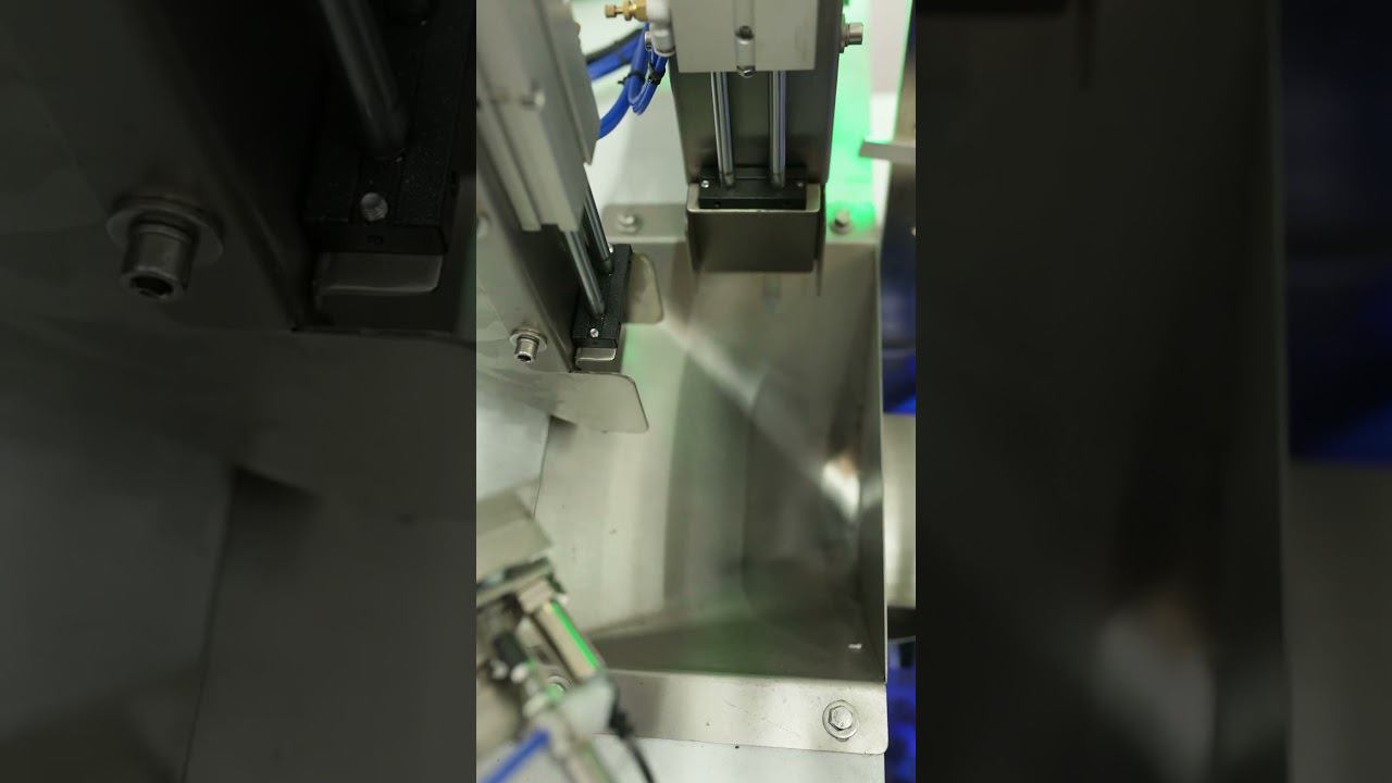 Фасовка метизов крепежа гаек болтов шайб шурупов металлических изделий по штучно смотреть онлайн