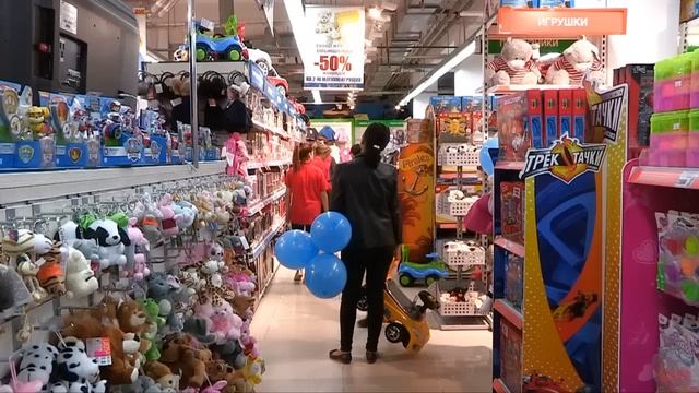 В Шымкенте открылся первый супермаркет для детей "Kari-kids" смотреть онлайн