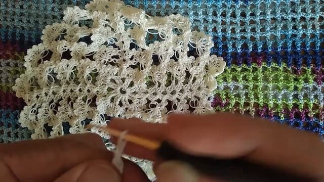 Как связать квадратную скатерть крючком. Красивый и нежный узор крючком. смотреть онлайн