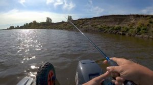 ЗЛОЙ и МОЩНЫЙ СУДАК на джиг, ловля щуки и судака на спиннинг. Рыбалка 2021.