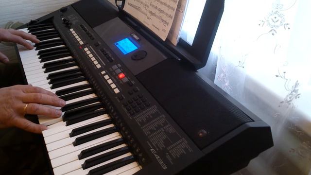 The Lonely Shepherd on YAMAHA PSR E433 смотреть онлайн