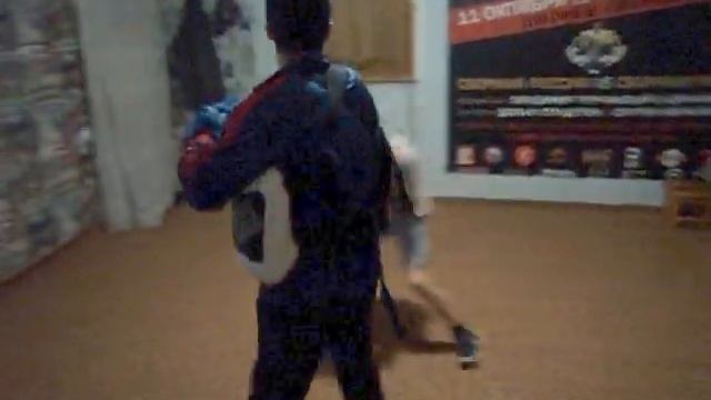 Руслан «Акула» Григорьевич Каракеян. Пол года ежедневного труда, вот и все чудеса. Будущий чемпион. смотреть онлайн