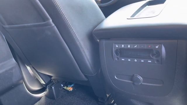 2013 Chevrolet Suburban 2500 LT смотреть онлайн