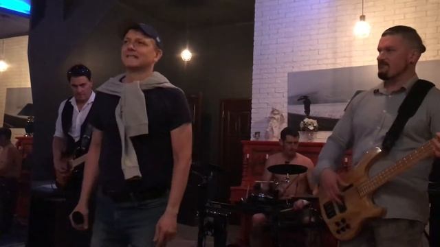 Овации зала на «Лондон, Гуд Бай» от ВИА СССР смотреть онлайн