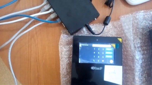 IP панель BAS-IP BA-04 с 3-мя мониторами BAS-IP AU-04LA