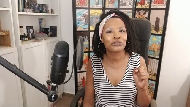 Bittersweet Updates | Choosing Your Next Deck, Curating Your Collection Course смотреть онлайн