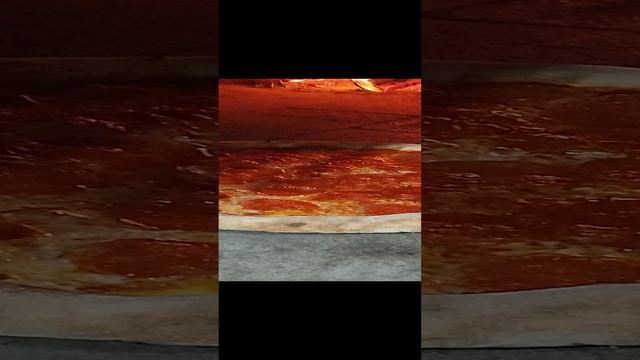Популярная пицца Пепперони. смотреть онлайн