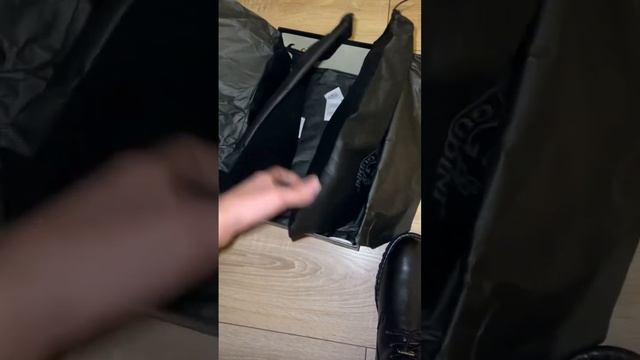 Отзыв о компании и сервисе Roc Cross. Показали уровень сервиса и превосходного качества обуви. #MS смотреть онлайн