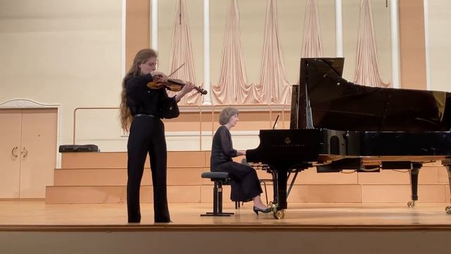 Anastasia Onopa Paganini Violin Concerto 1 (I Mov.)