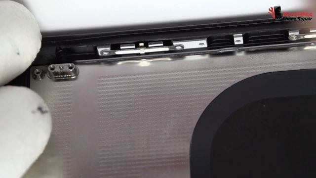 iPhone XR Restoration - Back Housing Replacement смотреть онлайн