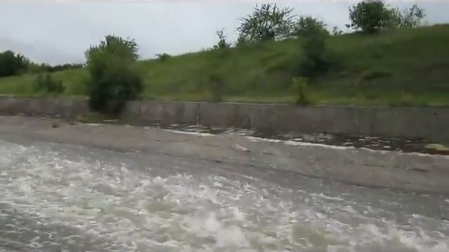 Альма, сброс воды в Крыму смотреть онлайн
