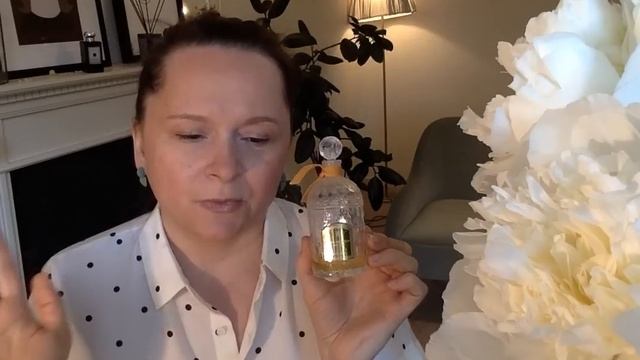 Hовинки. Изящные, нежные, суперженственные ароматы на тёплую погоду. #парфюм, #парфюмы, #ароматы. смотреть онлайн