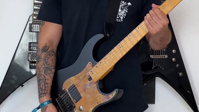 Falling In Reverse - “Voices In My Head” Guitar Cover + TABS (New Song 2022) смотреть онлайн