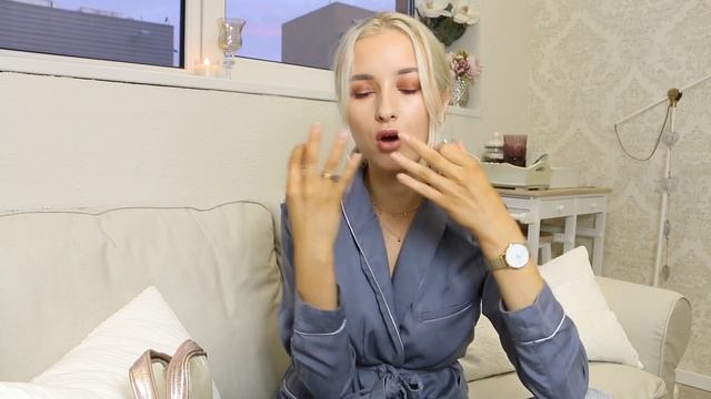 IN FLIGHT BEAUTY ESSENTIALS! // Chanelette