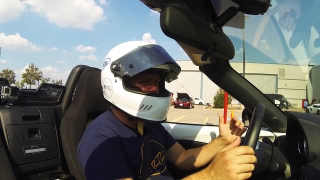 Mazda MX-5 ND Miata VS. Subaru BRZ // AUTOCROSS BATTLE // ONE TRACK MIND Ep. 7 смотреть онлайн