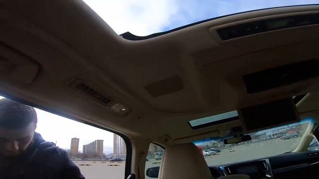 Тойота ALPHARD или Фольксваген Multivan?